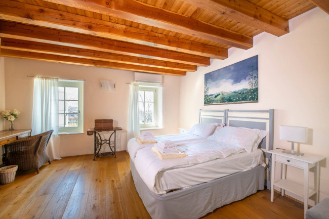 Rustico in vendita a Caprino Veronese