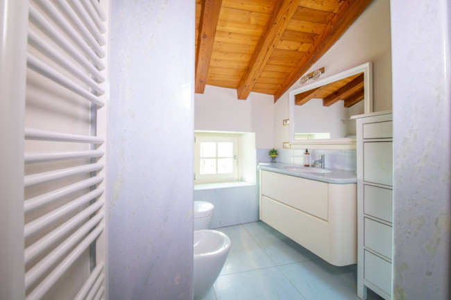 Rustico in vendita a Caprino Veronese