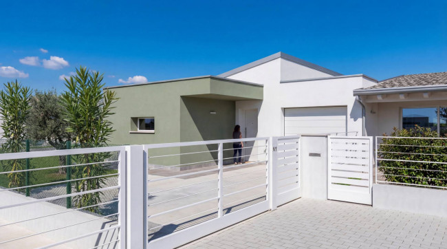 Villette a schiera in Vendita a Roverbella