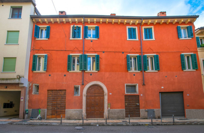 Appartamento in vendita a Verona