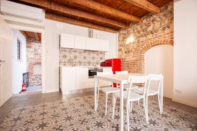 Stabile/Palazzo in vendita a Verona