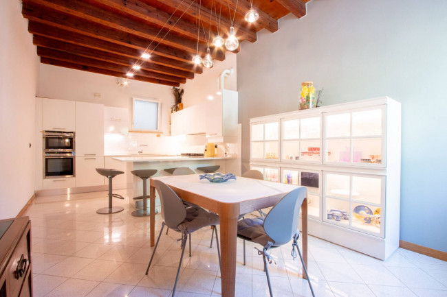Appartamento in affitto a Verona