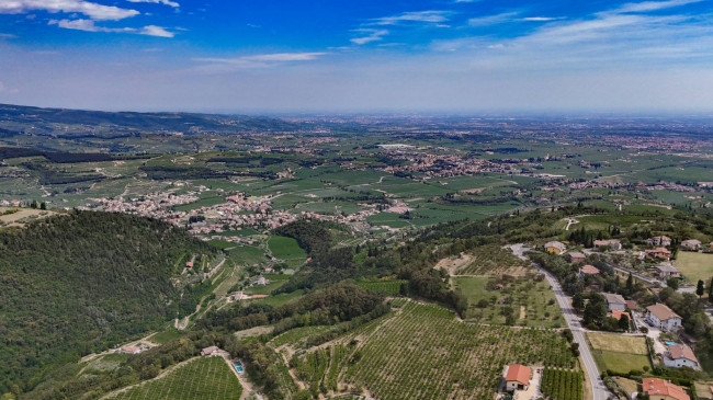 Casale in vendita a Fumane
