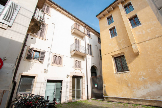 Appartamento in vendita a Verona