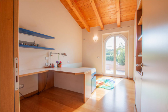 Villa in vendita a Bussolengo