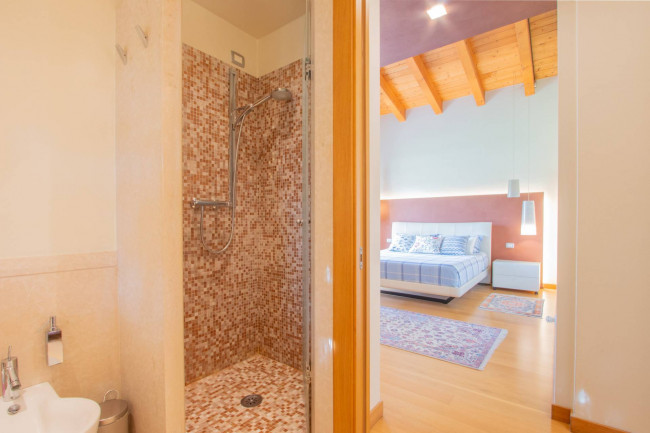 Villa in vendita a Bussolengo