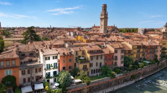Appartamento in vendita a Verona