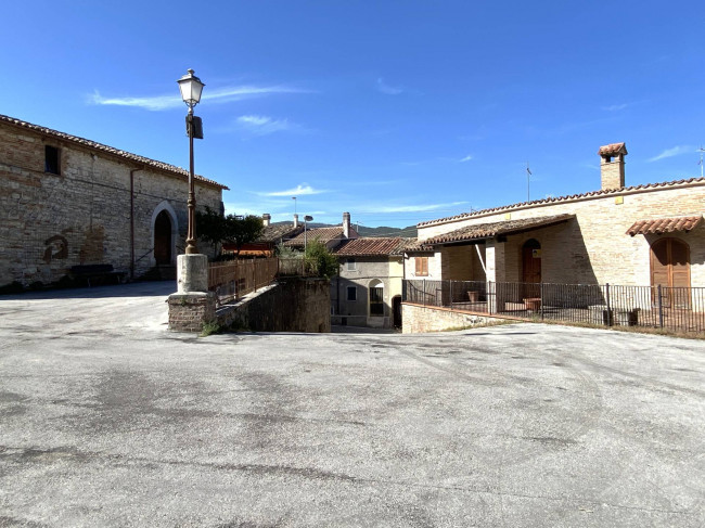 Casa singola a Fabriano