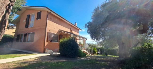 Villa in vendita a Porto Recanati (MC)