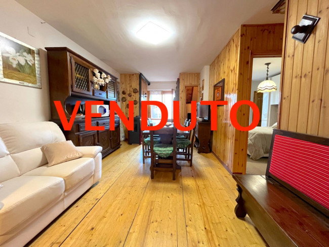 Appartamento in vendita a Rocca di Cambio