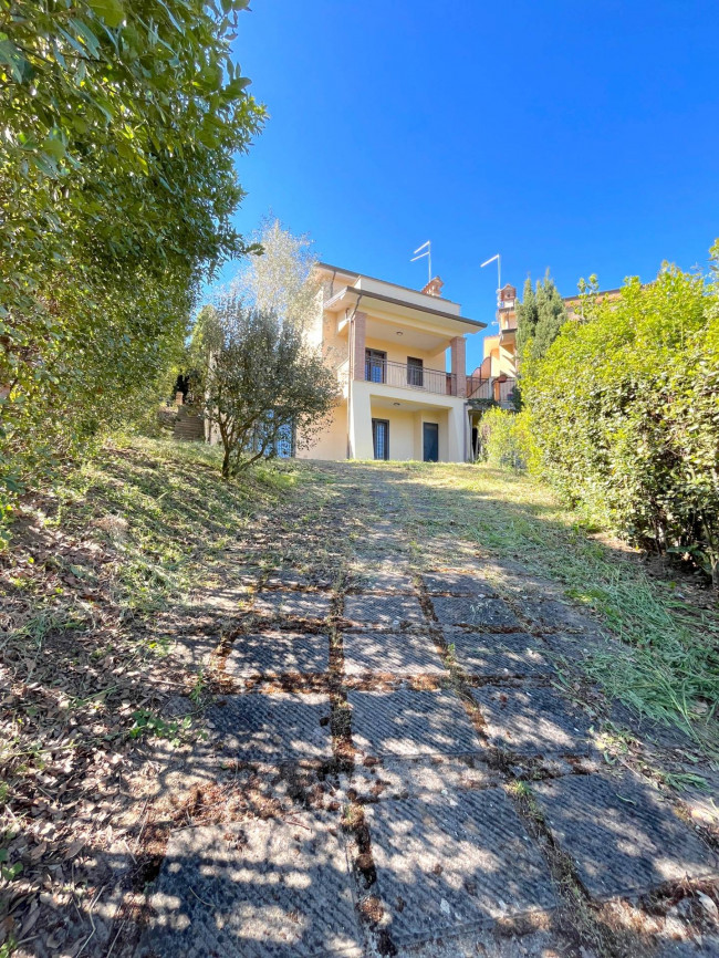 Villette a schiera in vendita a Rignano Flaminio