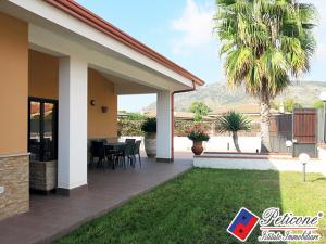 VILLETTA a   400 mt dal MARE
