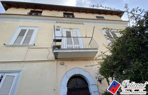 APPARTAMENTO IN CENTRO
