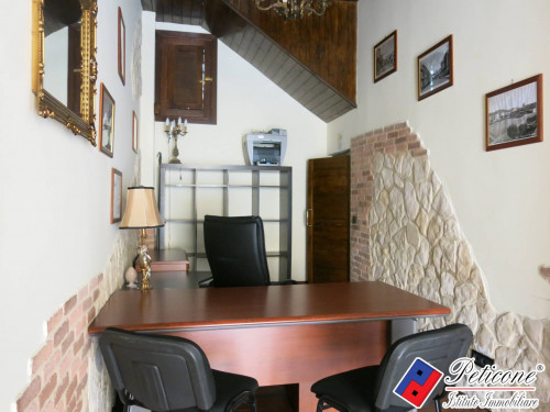 LOCALE a USO UFFICIO in CENTRO