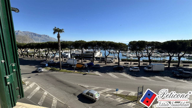 APPARTAMENTO CON VISTA SUL GOLFO DI GAETA