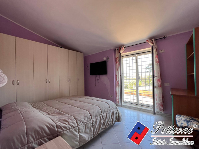 VILLA UNIFAMILIARE VICINO AL MARE
