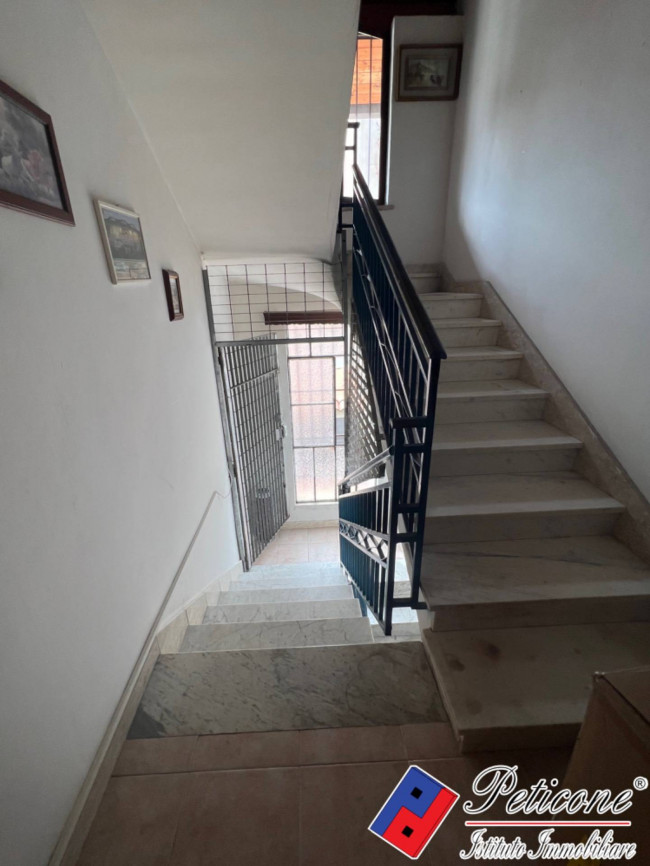 APPARTAMENTO AL PRIMO PIANO CON MANSARDA