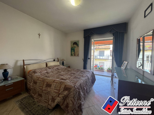 VILLA a SCHIERA con RUSTICO e AMPIO GIARDINO