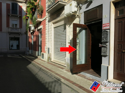LOCALE a USO UFFICIO in CENTRO