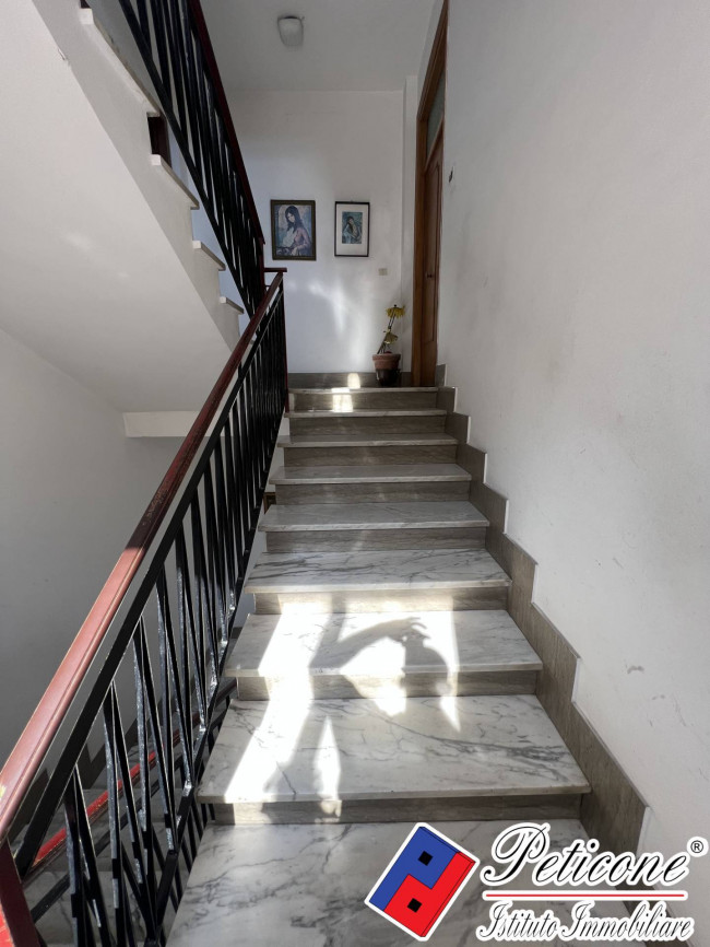 APPARTAMENTO con TERRAZZINI, IDEALE COME INVESTIMENTO