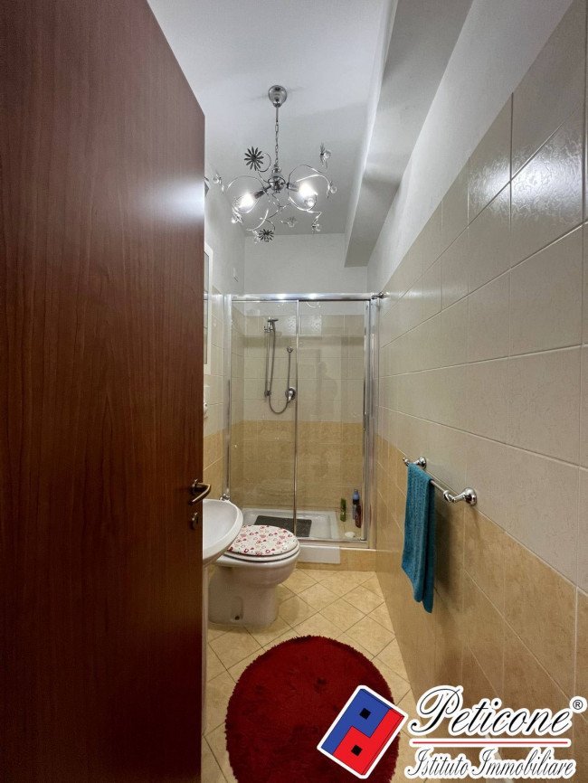 APPARTAMENTO con TERRAZZO ESCLUSIVO E GARAGE