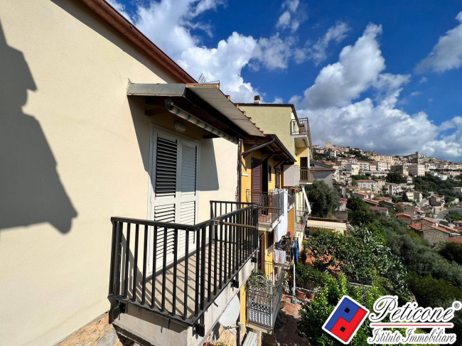 IMMOBILE INDIPENDENTE TOTALMENTE RISTRUTTURATO e CON VISTA PANORAMICA