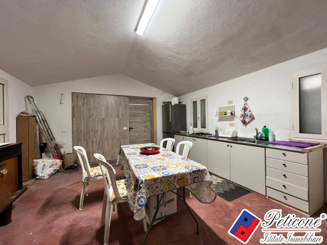 IMMOBILE INDIPENDENTE TOTALMENTE RISTRUTTURATO e CON VISTA PANORAMICA