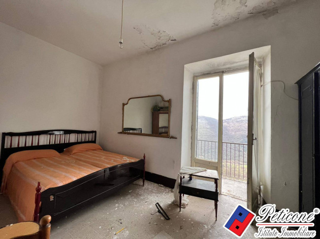 INDIPENDENTE CON GIARDINO E VISTA PANORAMICA