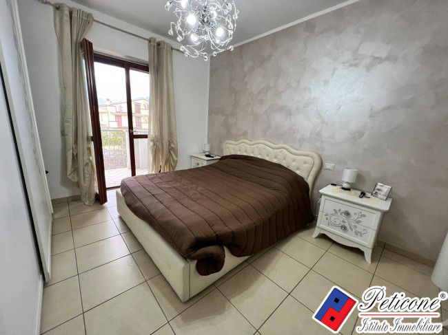 APPARTAMENTO IN ESCLUSIVA con MAGAZZINO e ASCENSORE