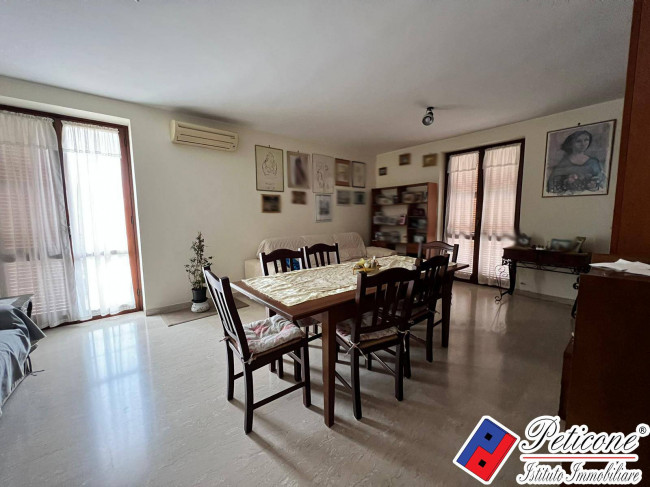 3°PIANO LUMINOSISSIMO CON CANTINA