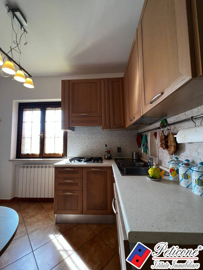 VILLINO ANGOLARE A 1.5 KM DAL MARE