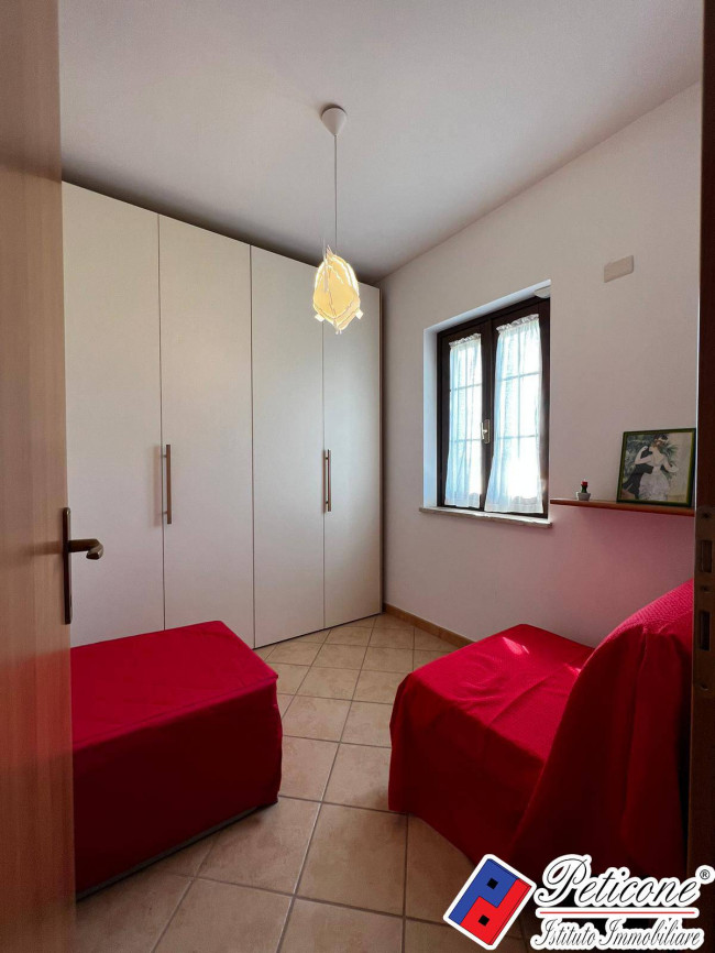 VILLINO ANGOLARE A 1.5 KM DAL MARE