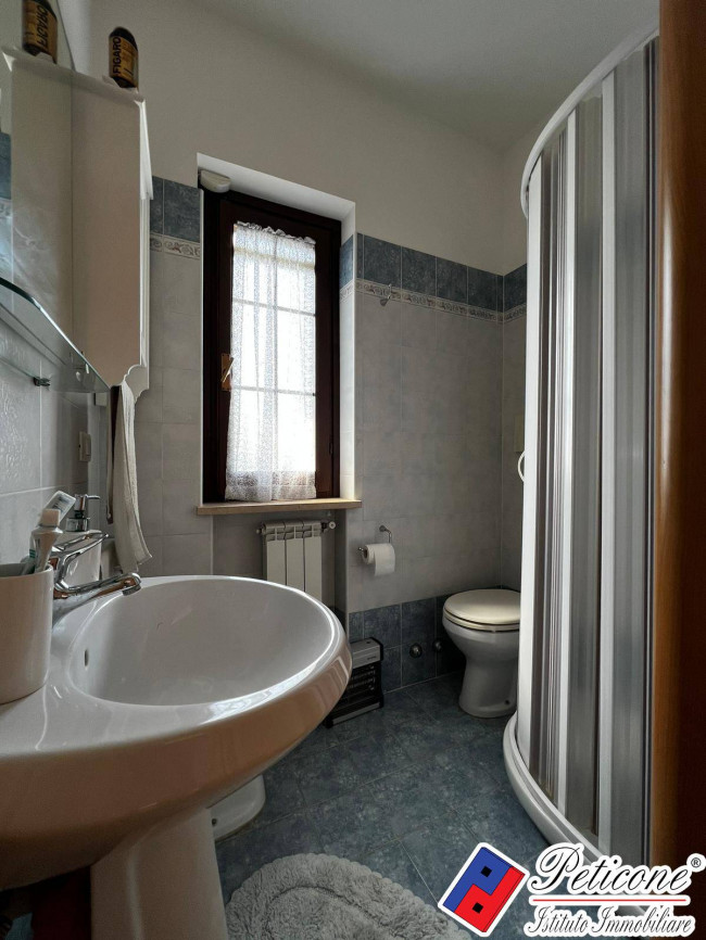 VILLINO ANGOLARE A 1.5 KM DAL MARE