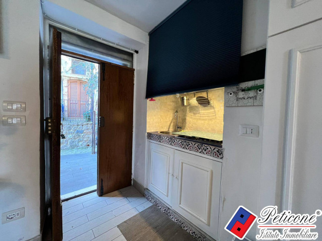 SOLUZIONE INDIPENDENTE su DUE LIVELLI, con TERRAZZO PANORAMICO