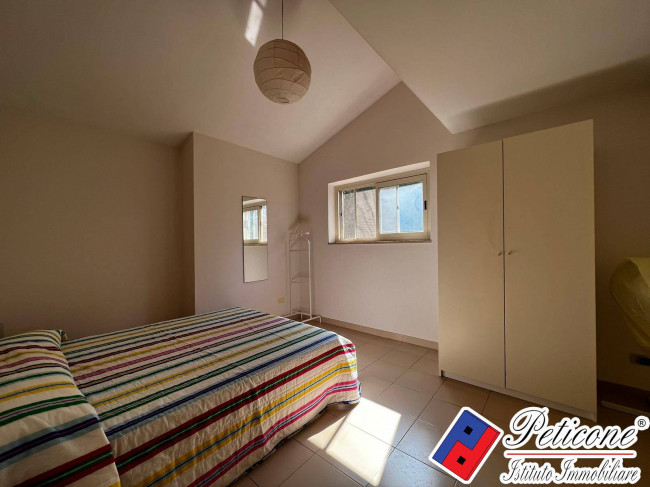 VILLA PRESTIGIOSA IMMERSA NEL VERDE