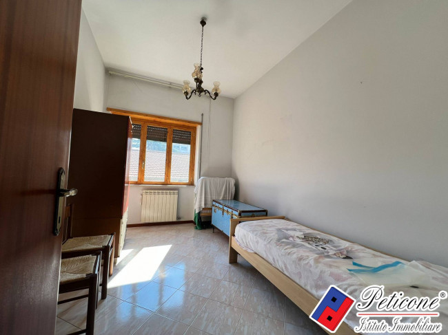 AMPIO APPARTAMENTO al 2° PIANO in PIENO CENTRO