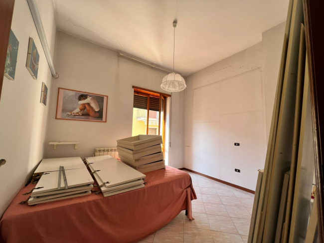 AMPIO APPARTAMENTO al 2° PIANO in PIENO CENTRO