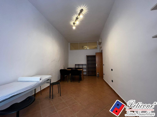 STANZA USO UFFICIO CORSO APPIO CLAUDIO