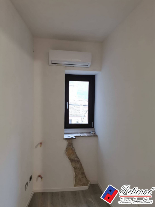 Appartamento Ristrutturato con Corte Comune