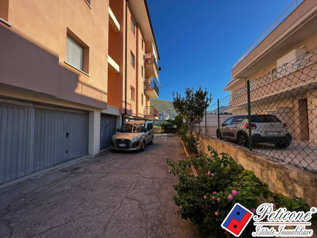 APPARTAMENTO 1°PIANO con POSTO AUTO, MAGAZZINO e ASCENSORE