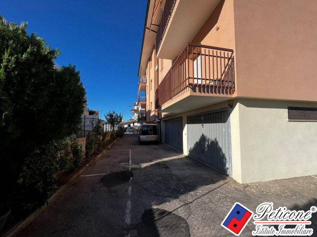 APPARTAMENTO 1°PIANO con POSTO AUTO, MAGAZZINO e ASCENSORE