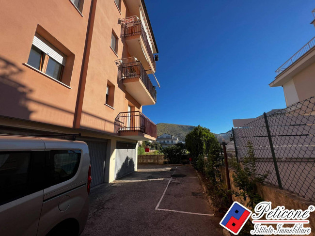 APPARTAMENTO 1°PIANO con POSTO AUTO, MAGAZZINO e ASCENSORE
