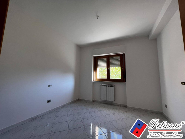 APPARTAMENTO 1°PIANO con POSTO AUTO, MAGAZZINO e ASCENSORE