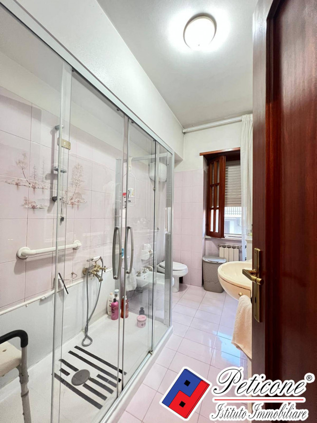 APPARTAMENTO 1°PIANO CON GARAGE- ZONA LICEO CLASSICO