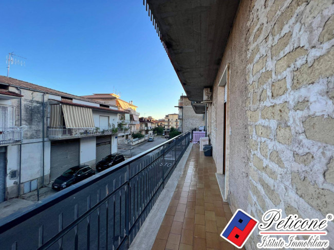 APPARTAMENTO 1°PIANO CON GARAGE- ZONA LICEO CLASSICO