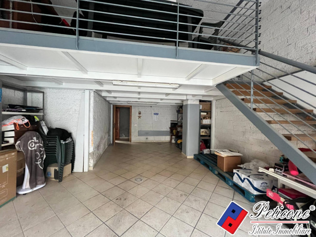 APPARTAMENTO 1°PIANO CON GARAGE- ZONA LICEO CLASSICO