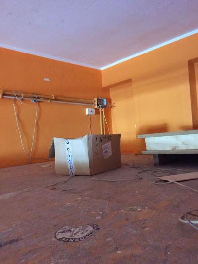 Locale commerciale in vendita