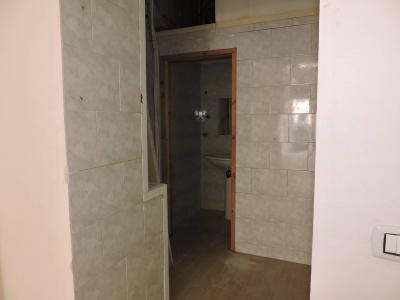 Locale commerciale in vendita