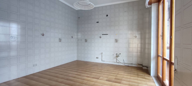 Appartamento in vendita