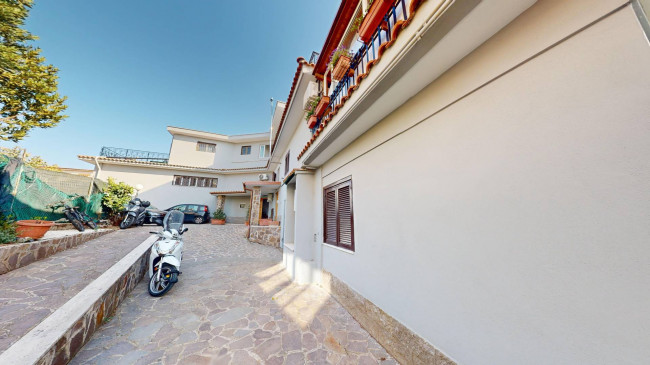 Appartamento in vendita